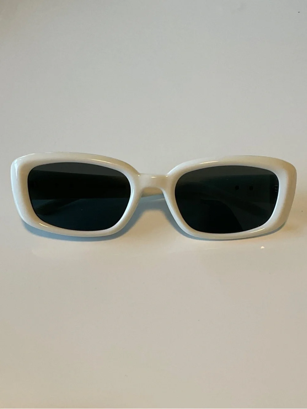 GENTLE MONSTER Glossy White Slim Rectangular Sunglasses